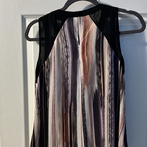 Jennifer Lopez Flowy Top - Picture 6 of 6